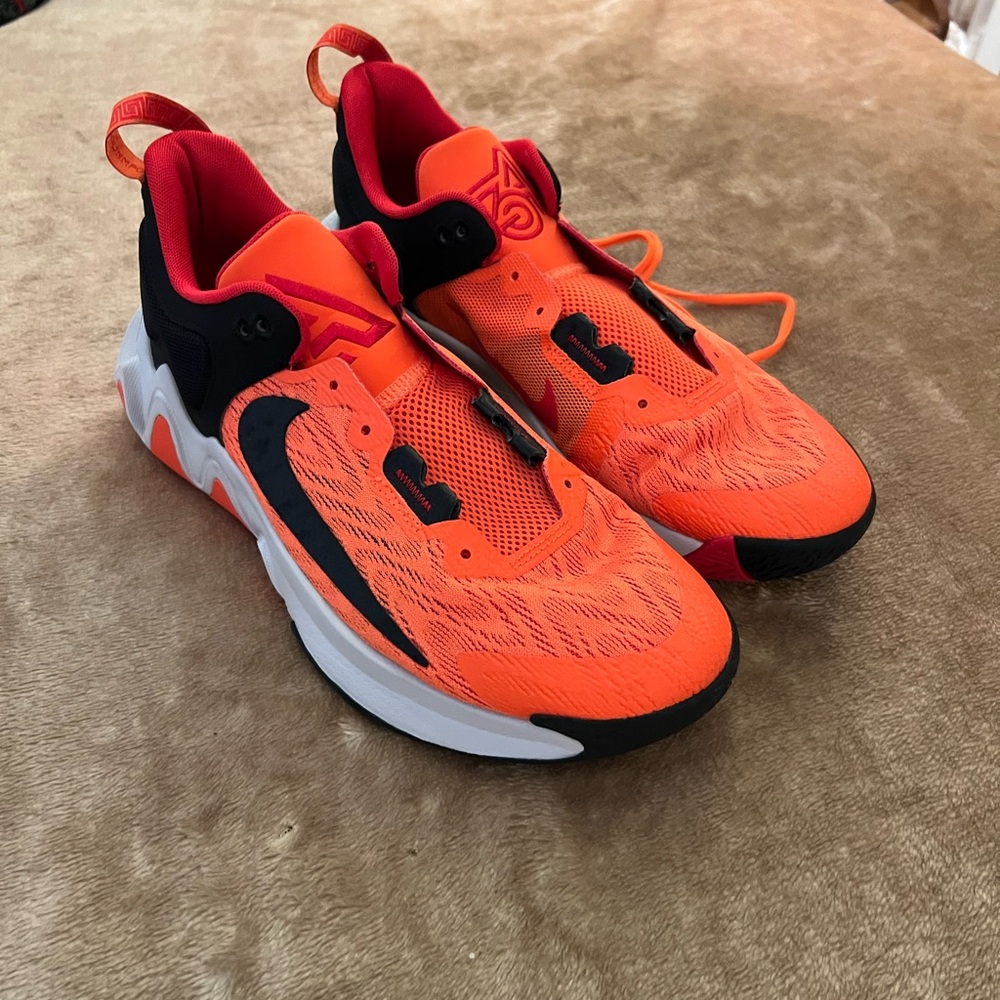 Nike Orange and Black Sneakers Modern Sporty Design